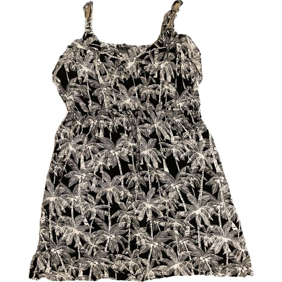Torrid 4 Black White Palm Tree Sun Twirl Dress Womens - Picture 1 of 4